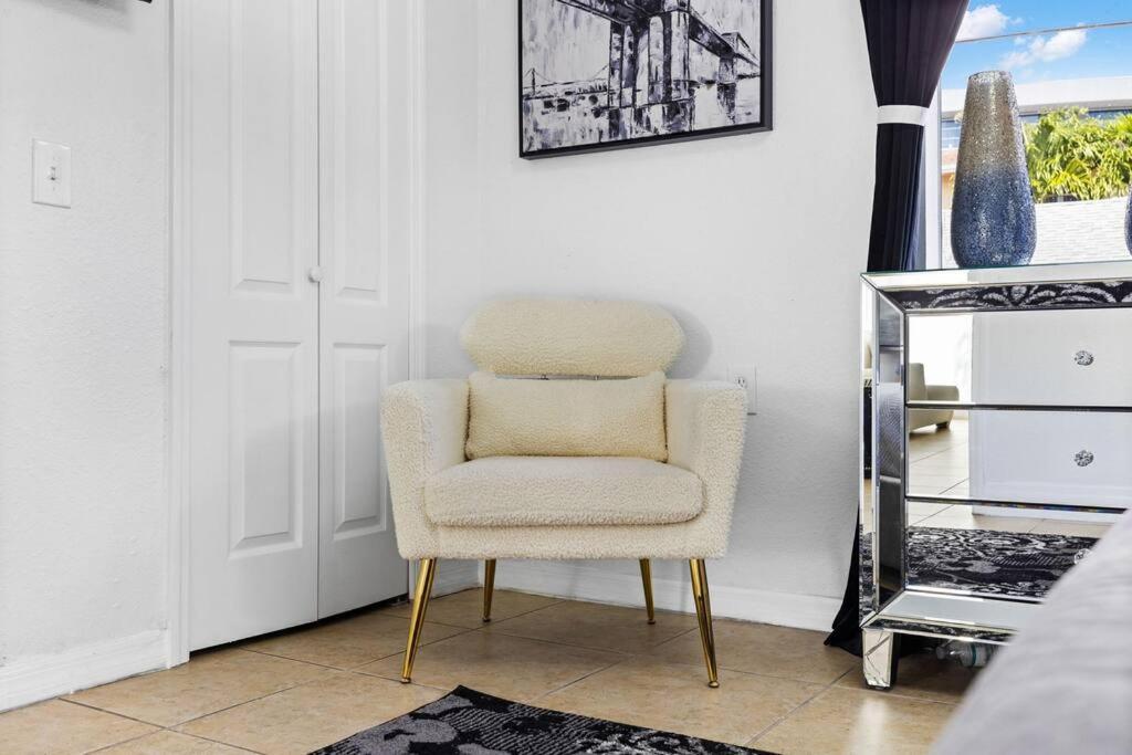 Beautiful Apartment In The Heart Of Miami Apt 8 Exteriör bild