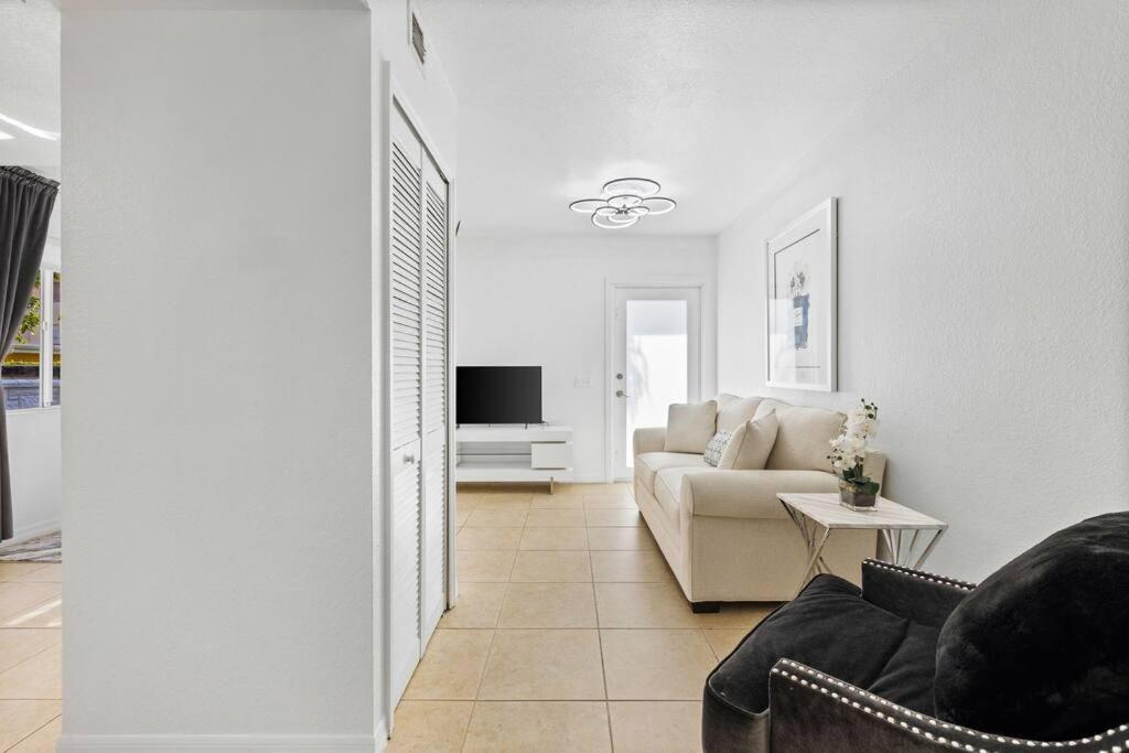Beautiful Apartment In The Heart Of Miami Apt 8 Exteriör bild